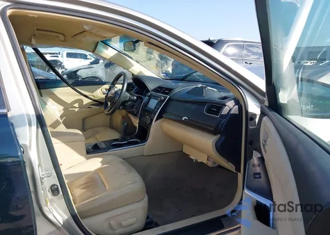 2015 Toyota Camry Xle z USA, uszkodzony, nr VIN 4T4BF1FK4FR498907